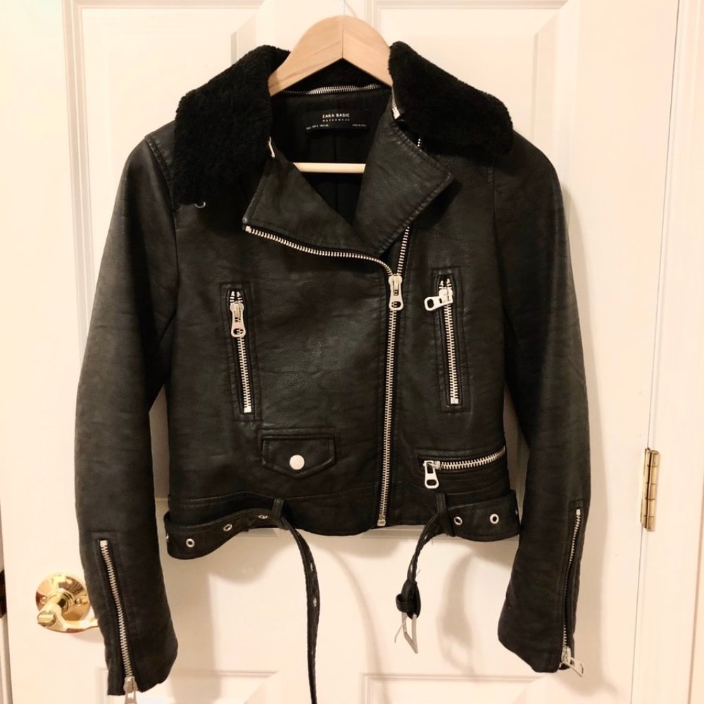 NWOT Zara Cropped Biker Jacket Women's Size Small